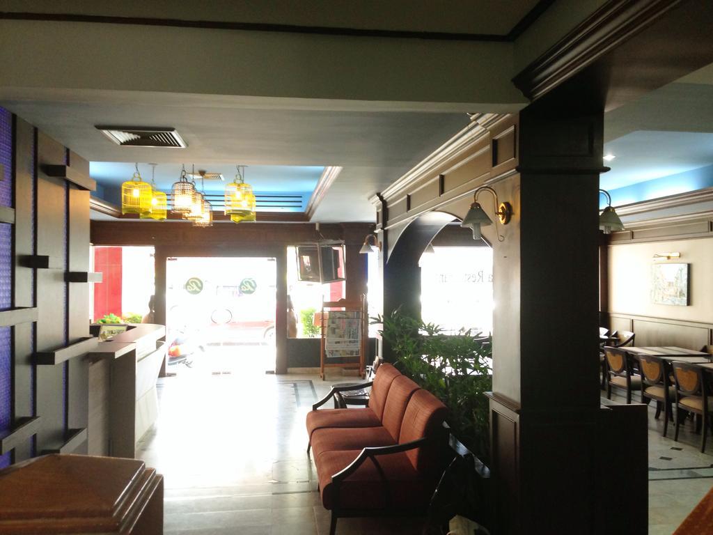 Rattana Mansion 호텔 푸껫 외부 사진